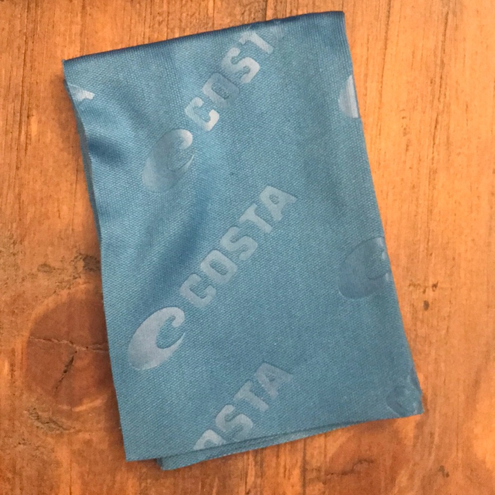 COPY - Costa Del Mar Sunglass case w/ cleaning cloth - Picture 2 of 4